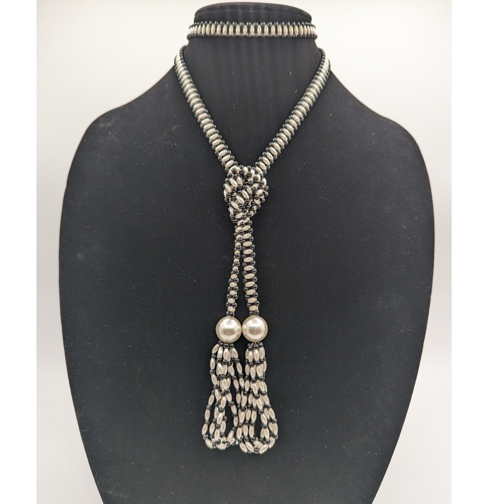 Vintage Style Beaded Lariat Necklace Black Cream Faux Pearl Tassel‎ 23 Inch
